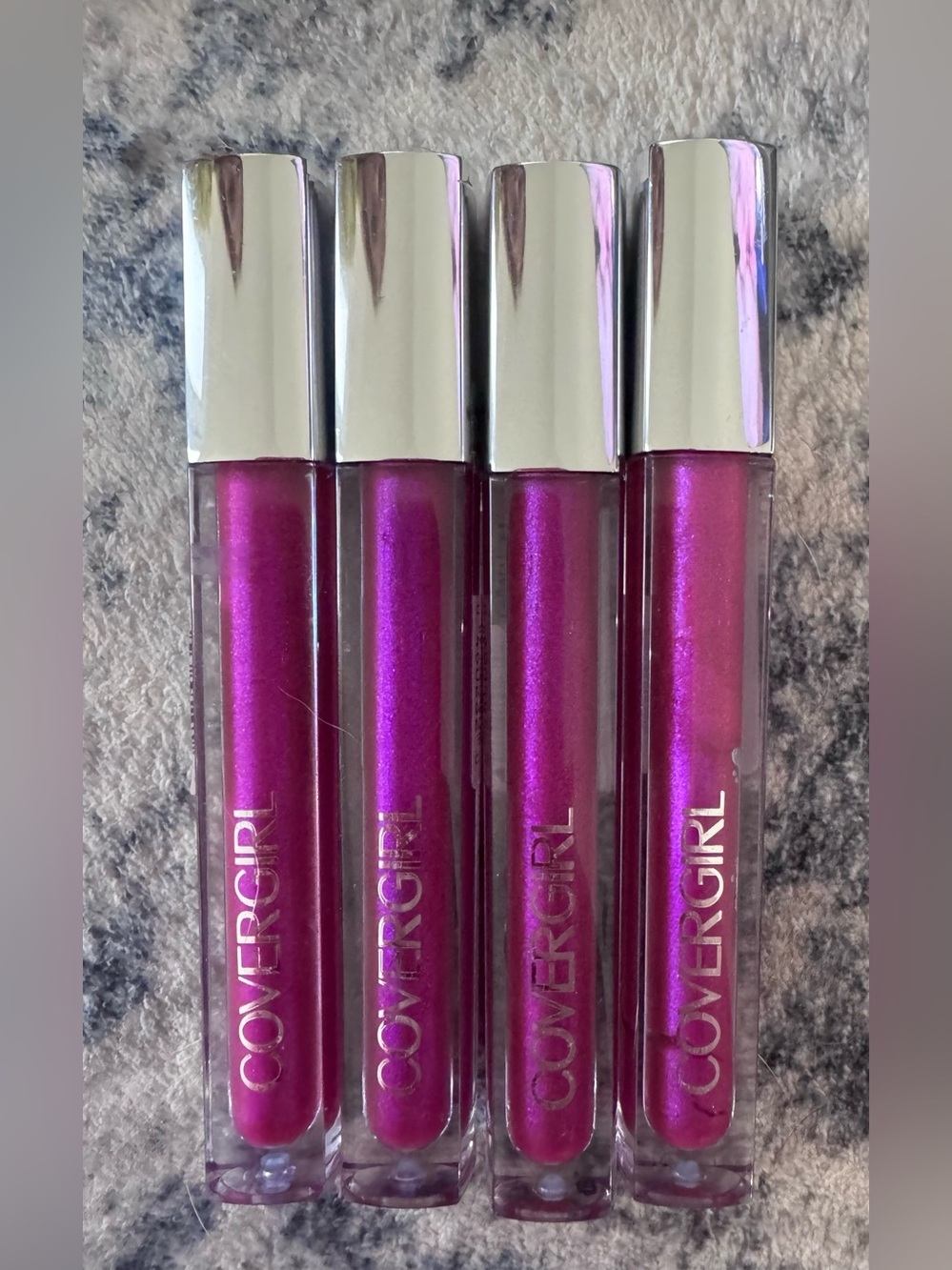 COVERGIRL COLORLICIOUS LIP GLOSS #690 PINKALICIOUS SEALED (Lot Of 4)